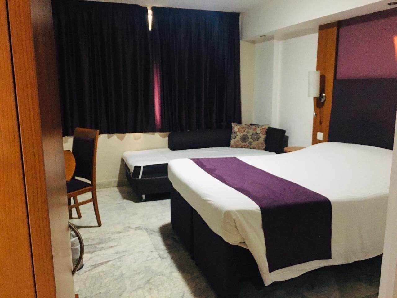 Caspia Hotel New Delhi Exterior foto